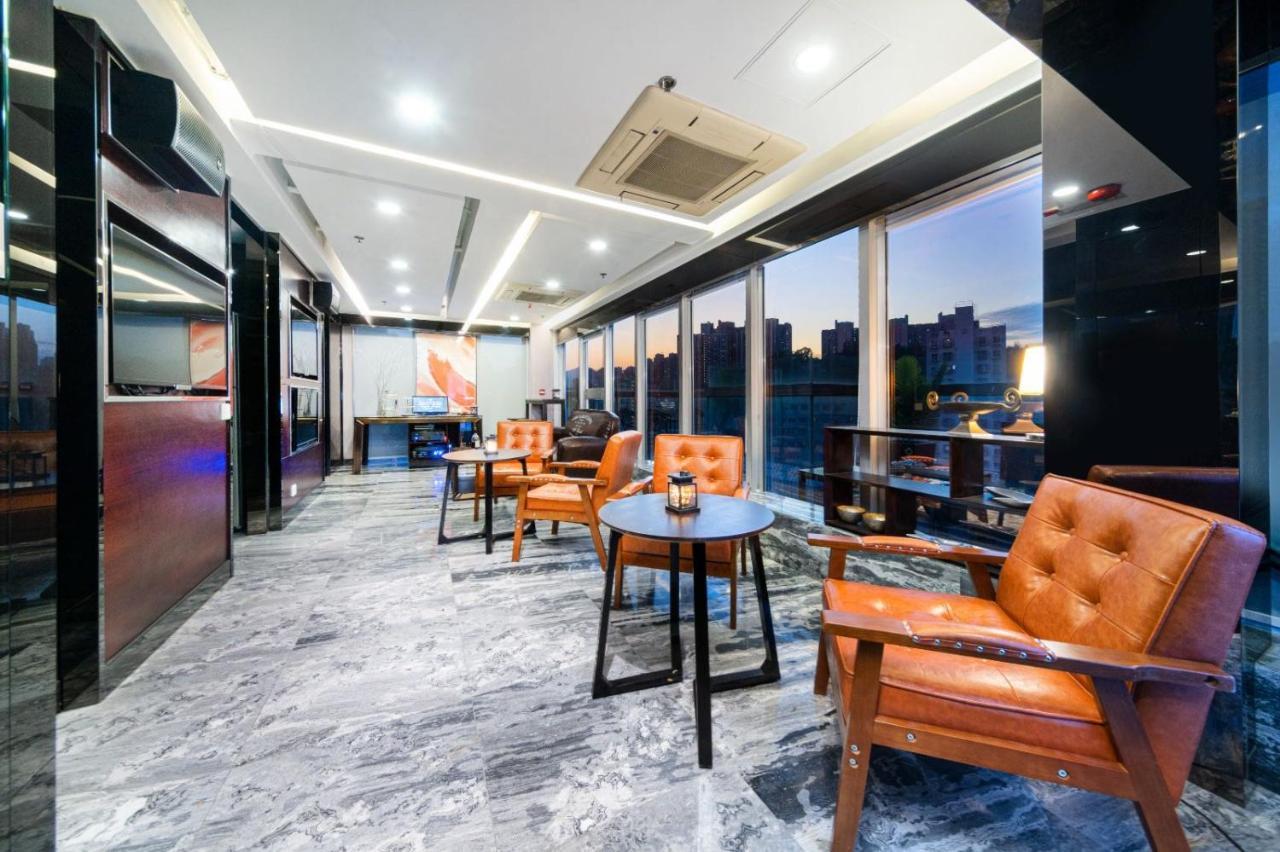 O' Hotel كاولون المظهر الخارجي الصورة